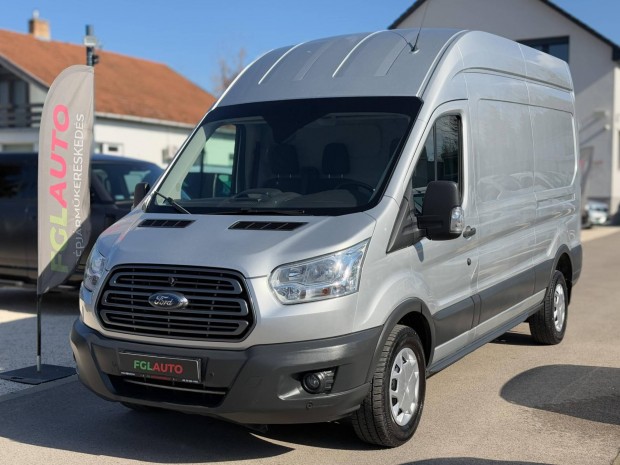 Ford Transit 2.0 TDCi 350 LWB Trend L3H3. A Leg...