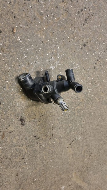 Ford Transit 2.2 TDCI hosszmotoros Termosztt hz BK3Q-8A856-AB