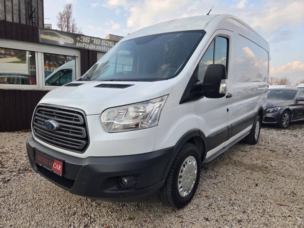 Ford Transit 2.2 TDCi 330 MWB Trend Sz.k�nyv! B...