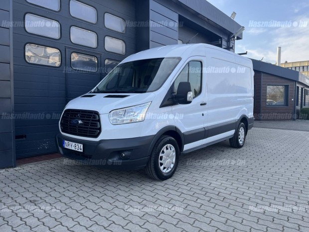 Ford Transit 2.2 TDCi 350 LWB Trend AWD Szerviz...