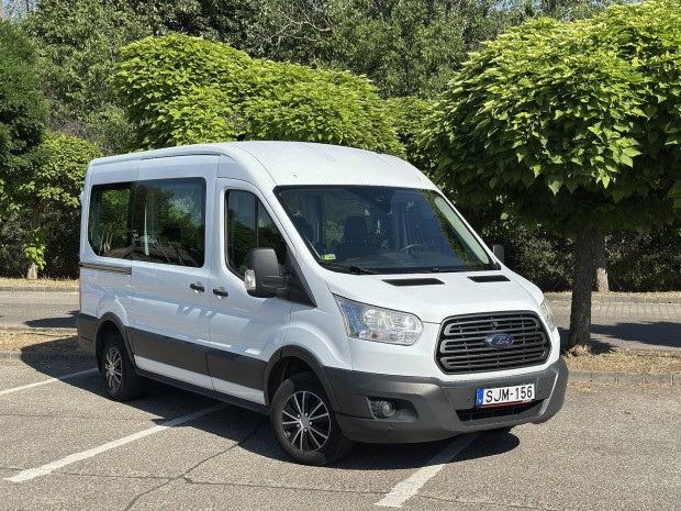 Ford Transit 2.2 TDCi 9 személyes kisbusz