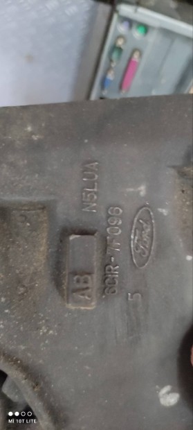 Ford Transit 2,2 -es v�lt� elad�!