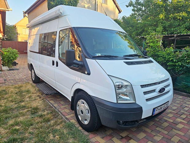 Ford Transit 5Fős lakóautó eladó