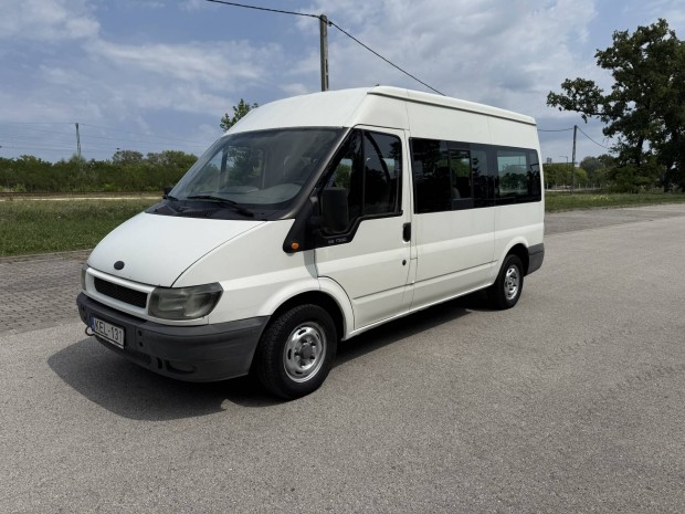 Ford Transit 9 szemlyes