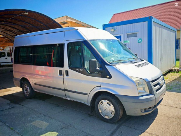Ford Transit 9 személyes jó állapotban eladó