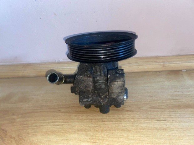Ford Transit Connect II 1.8 D szervószivattyú 2T14-3A696-AG