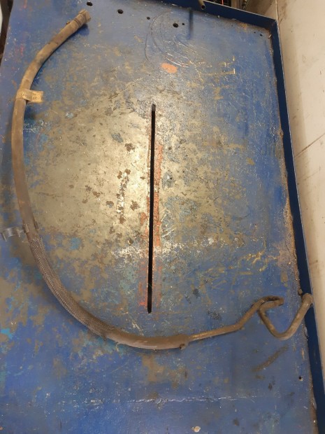 Ford Transit Connect Szerv�cs�