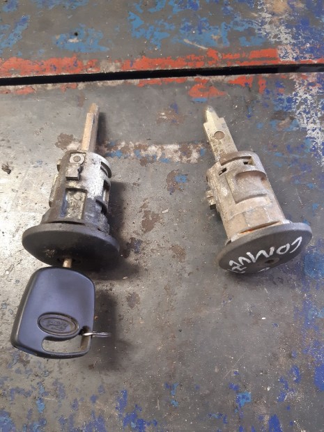 Ford Transit Connect Z�rbet�t