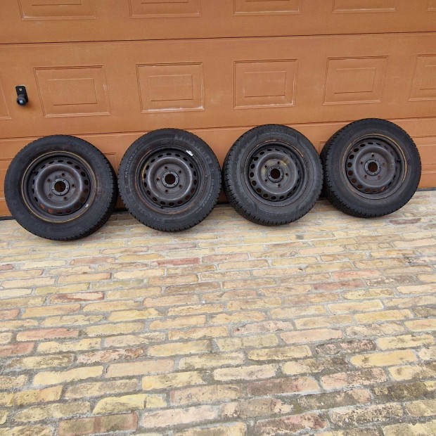 Ford Transit Custom 5x160 felni 215/65R16C Gumi