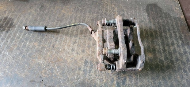 Ford Transit Custom MK8 12 Első féknyereg csúszka fékmunkahenger 3097