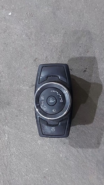 Ford Transit Custom MK8 12- F�nysz�r� l�mpa vil�g�t�s kapcsol� 9902