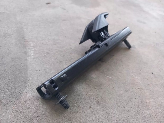 Ford Transit Custom MK8 12- �l�s biztons�gi �v �ll�t� kar 9851