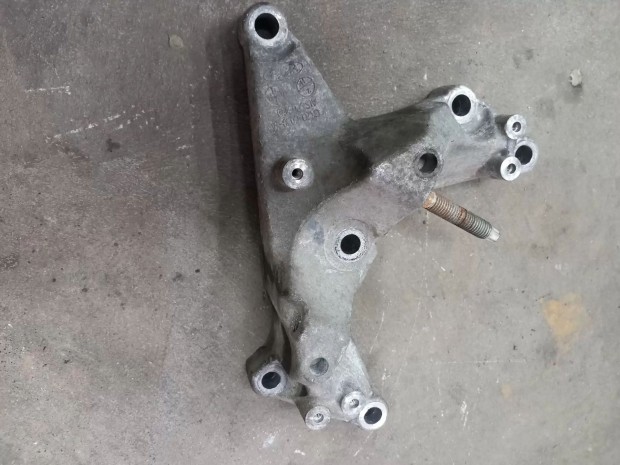 Ford Transit Custom MK8 16 2.0 Motor tart� motortart� bak gumibak 6050