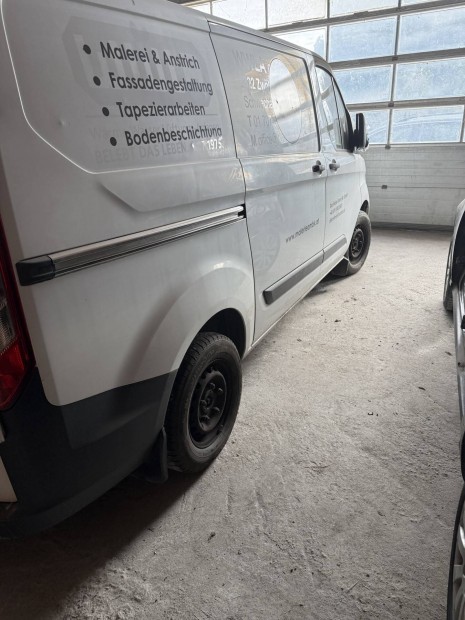Ford Transit Custom tolajt