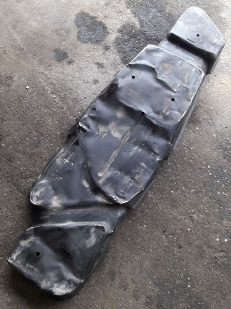 Ford Transit Jumbo 06-13 �zemanyag Tank V�d� Burkolat