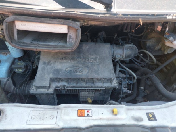 Ford Transit MK7 2.2 tdci 85KW komplett motor Srfaap02