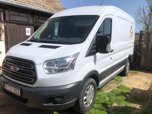 Ford Transit Magnszemlytl 