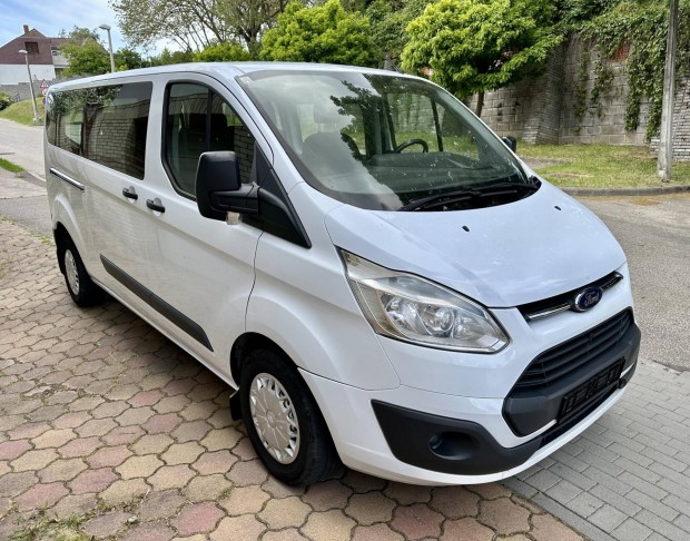 Ford Transit Tourneo Custom 2.2 TDCi 300 LWB Tr...