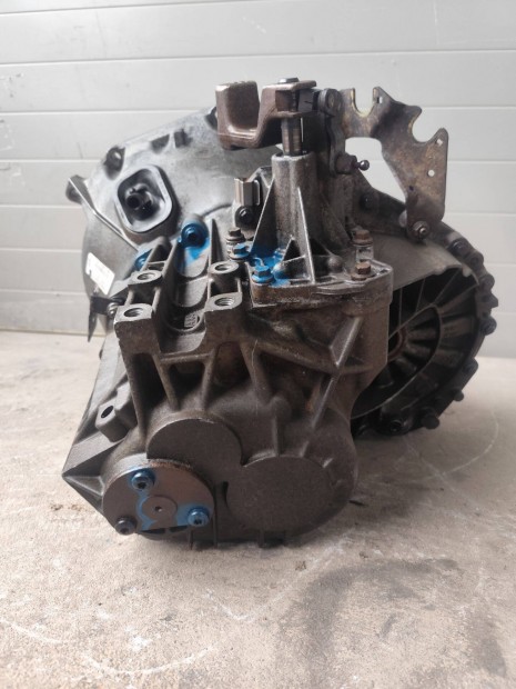 Ford Transit Tranzit 00- 2.0 Ötös 5 Váltó sebességváltó sebváltó 0898