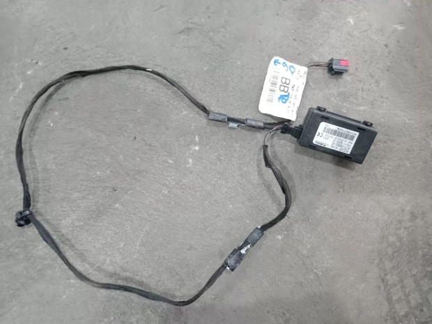 Ford Transit Tranzit 06 R�di� er�s�t� jeler�s�t� k�bel csatlakoz� 7096