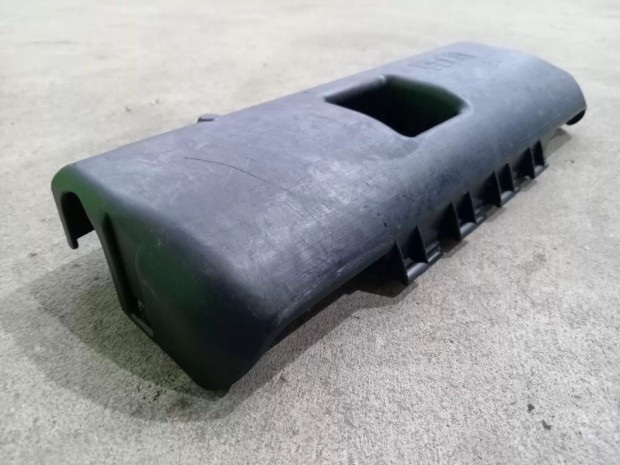 Ford Transit Tranzit 06- Biztos�t�kt�bla m�anyag fed�l burkolat 7056