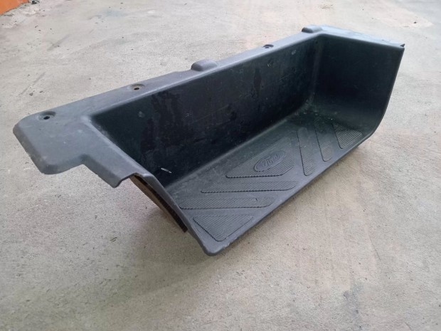 Ford Transit Tranzit 06- Els� ajt� bels� m�anyag bel�p� fell�p� 6771