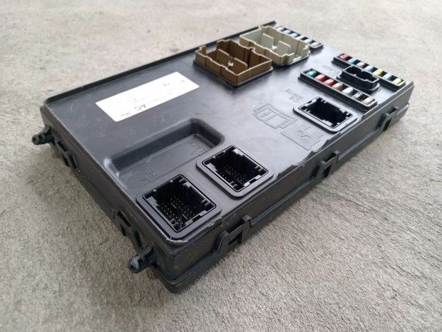 Ford Transit Tranzit 06- Komfort biztos�t�k k�zponti panel t�bla 6781