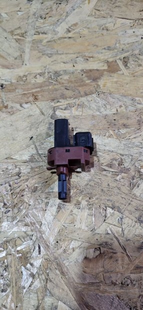 Ford Transit Tranzit 06- Kuplung ped�l kapcsol� kifog�stalan 5311