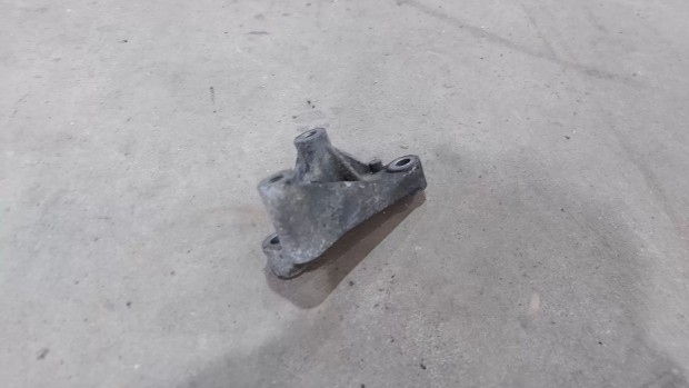 Ford Transit Tranzit MK6 00- 2.0 Gener�tor tart� bak konzol elem 7270