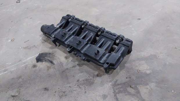 Ford Transit Tranzit MK6 00- 2.0 Hengerfej szivócsonk szívó csonk 7823
