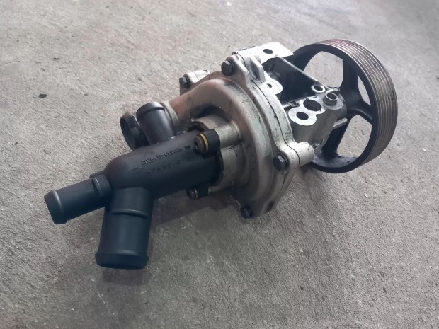 Ford Transit Tranzit MK6 00- 2.4 V�zpumpa v�zszivatty� v�z pumpa 2015