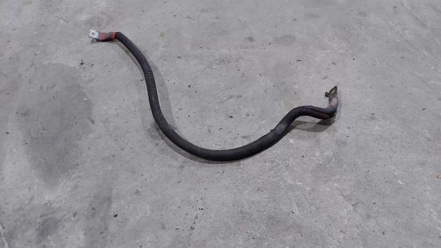 Ford Transit Tranzit MK6 00- Akksi pozit�v k�bel csatlakoz� saru 6646