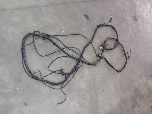 Ford Transit Tranzit MK6 00- Kasztni alatt k�belk�teg csatlakoz� 5959