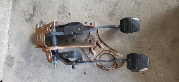 Ford Transit Tranzit MK6 00- Kuplungpedl fkpedl pedlsor pedl 3930