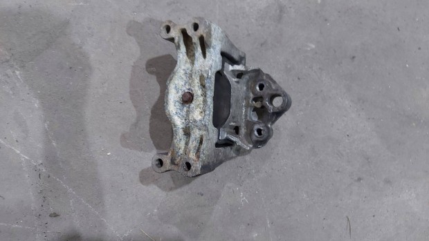 Ford Transit Tranzit MK6 00- Motortartó motortartóbak bak gumibak 7810