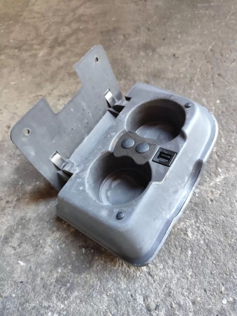 Ford Transit Tranzit MK6 00- M�szerfal poh�rtart� poh�r tart� 1171