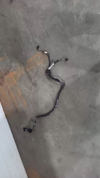 Ford Transit Tranzit MK6 00- Rendsz�mt�bla k�belk�teg csatlakoz� 5540