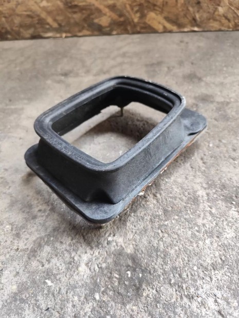 Ford Transit Tranzit MK6 00- V�lt�kar v�lt�szoknya m�anyag keret 1185