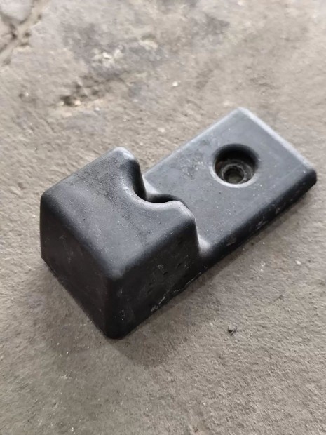 Ford Transit Tranzit MK6 MK7 00- Jobb oldali tol�ajt� gumi �tk�z� 4533