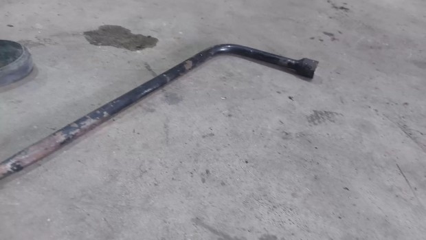 Ford Transit Tranzit MK6 MK7 00- Ker�kkulcs hajt�sz�r ker�k kulcs 0260