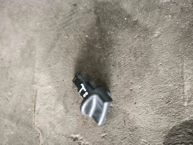 Ford Transit Tranzit MK6 MK7 00- Tol�ajt� z�r bels� teker� gomb 4721