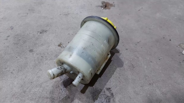 Ford Transit Tranzit MK6 MK7 Szerv�olaj szerv� olaj tart�ly kupak 7121