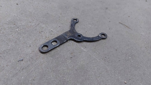 Ford Transit Tranzit MK6 Szervszivatty szervpumpa tart konzol 7811