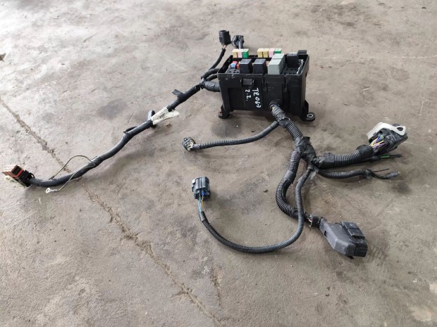 Ford Transit Tranzit MK7 06 Biztos�t�kt�bla rel� k�belk�teg k�teg 4522