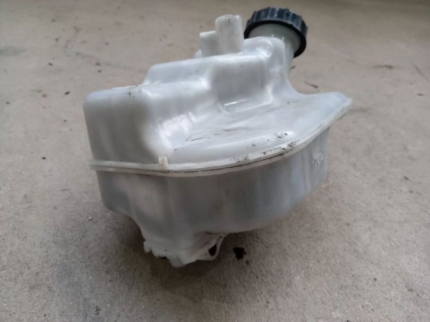 Ford Transit Tranzit MK7 06 F�kolajtart�ly kupak fed�l csatlakoz� 6007