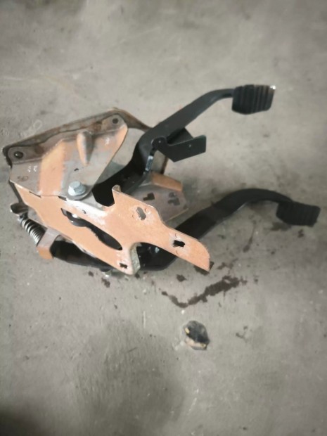 Ford Transit Tranzit MK7 06 Kuplungped�l f�kped�l ped�lsor ped�l 4694