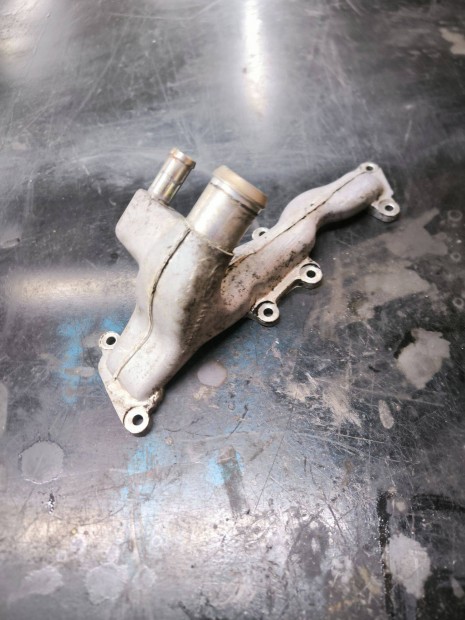 Ford Transit Tranzit MK7 06 Motor blokk oldalán lévő vízcső csonk 4823