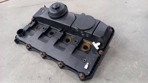 Ford Transit Tranzit MK7 06- 2.4 Hengerfej műanyag szelepfedél 5216