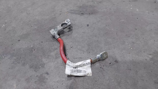 Ford Transit Tranzit MK7 06- Akksi pozit�v k�bel csatlakoz� saru 9470