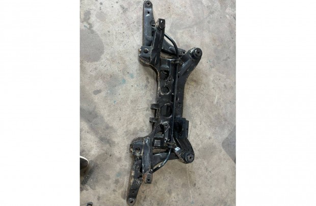 Ford Transit Tranzit MK7 06- Első futómű híd lengőkar bölcső rúd 8623